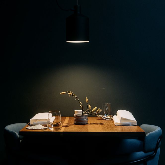 Eingedeckter Tisch im Restaurant Iko