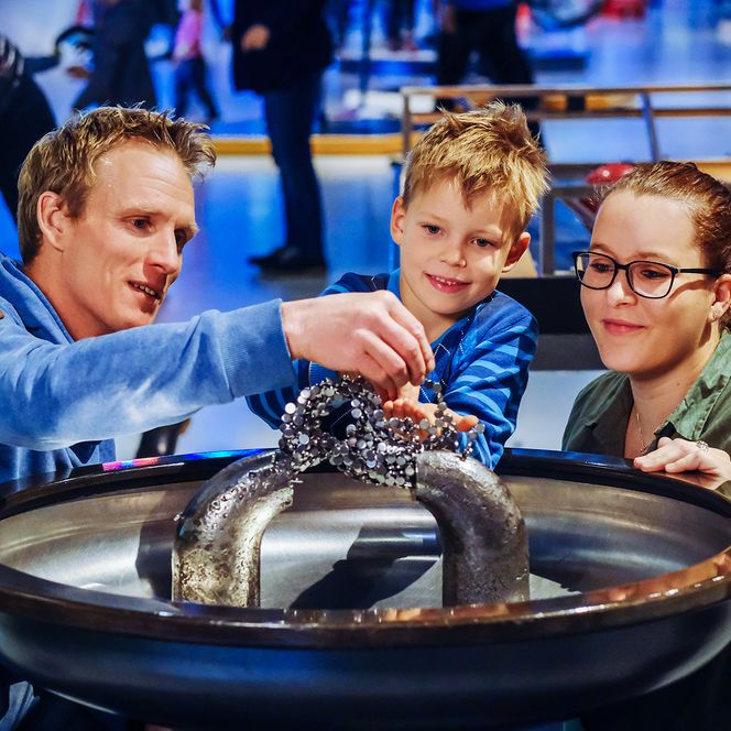 Experiment Magnetischer Sand