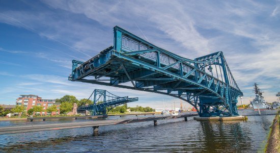 Kaiser-Wilhelm brug, Wilhelmshaven , © Wilhelmshaven Touristik &amp; Freizeit GmbH / Martin Stöver