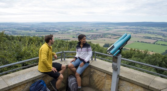 Uitzicht op de Paschenburg NL, © Touristikzentrum Westliches Weserbergland / Jens König