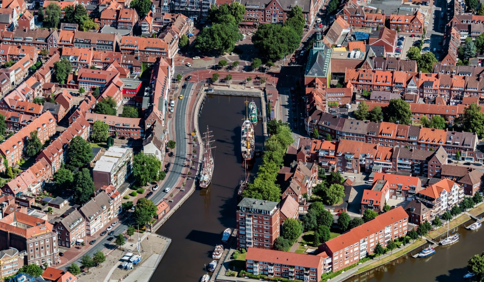 Emden stadshaven luchtgezicht, © Martin Elsen