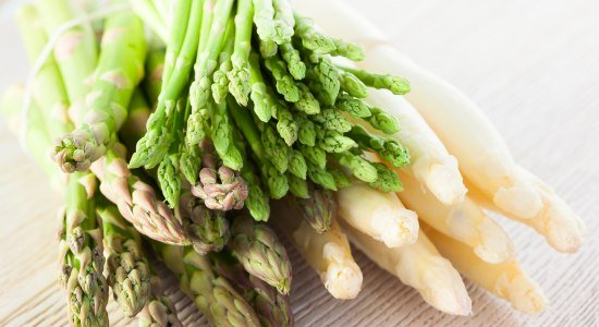 Asperges, © Fotolia - Svetlana Kolpakova