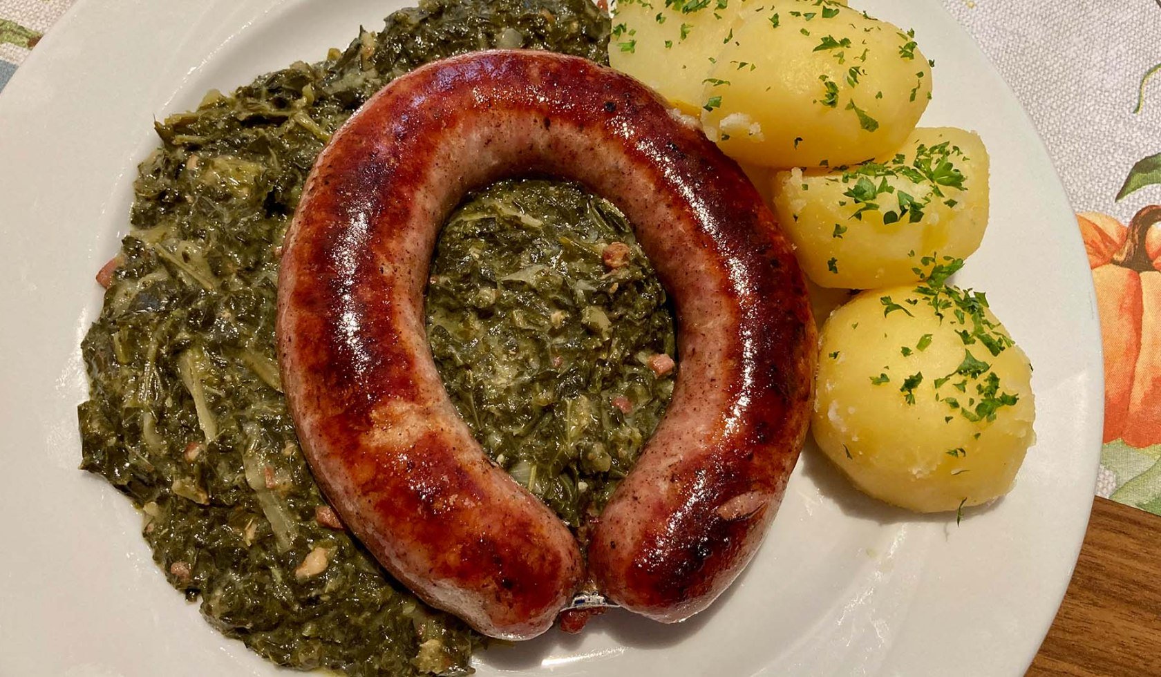 Boerenkool met Bregenwurst in Uslar, © TourismusMarketing Niedersachsen GmbH/myhappyplaces