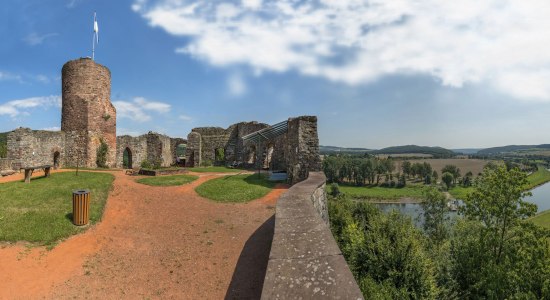 Burcht Polle, © Fotolia / Blickfang