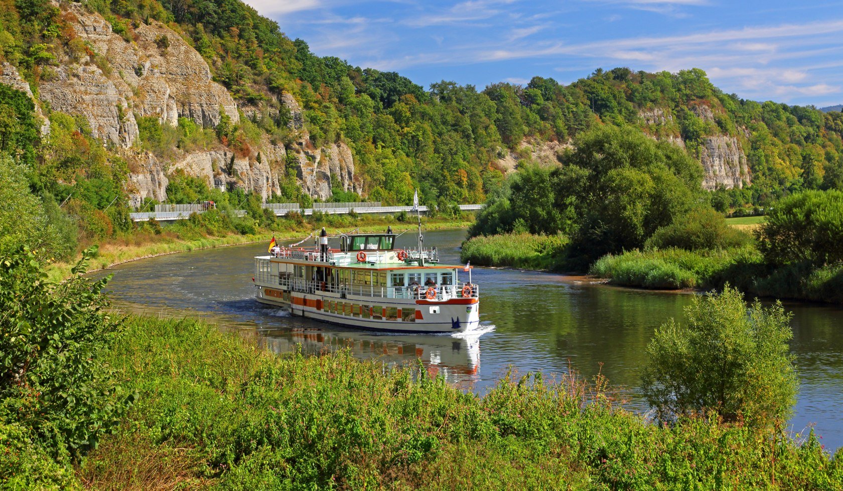 Excursieboot op de Weser bij de Weserklippen, © TMN/Huber Images 