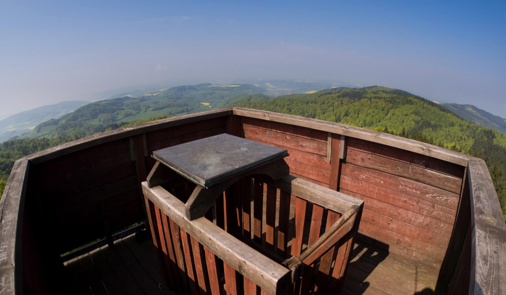 Uitzicht vanaf de Ebersnackenturm, © Solling-Vogler-Region