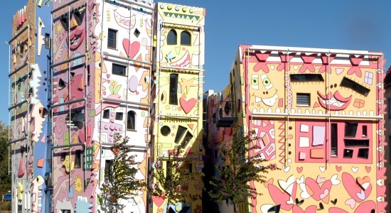De kleurrijke en speelse Happy Rizzi-huizen in Braunschweig, © Braunschweig Stadtmarketing GmbH / Sascha Gramann