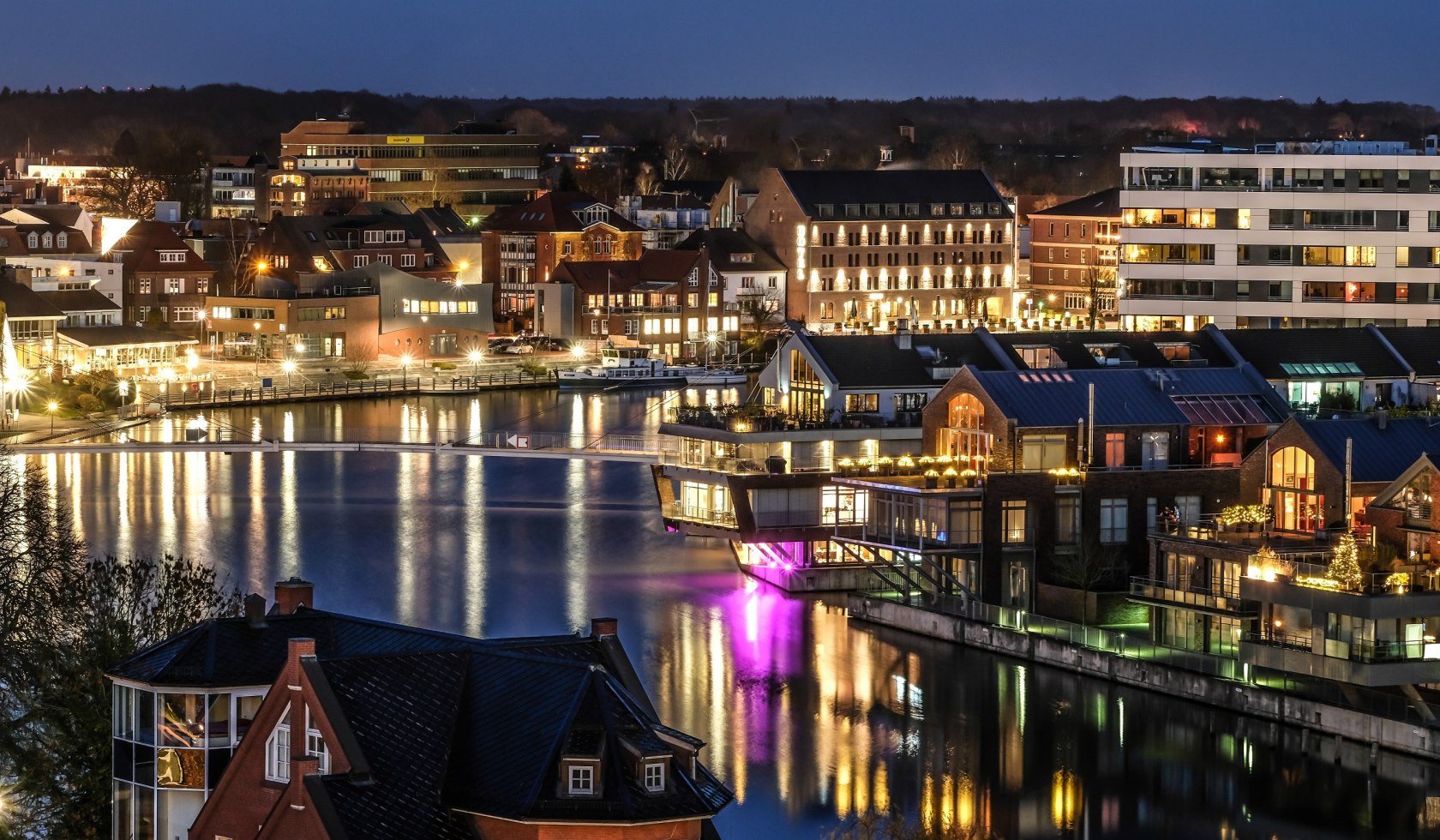 De haven van Leer bij nacht, © Stadt Leer / L. Klemmer