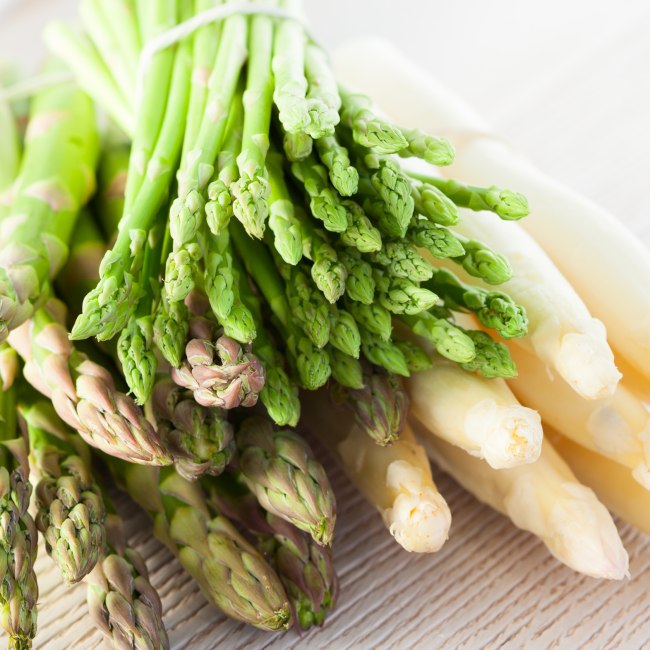 Asperges, © Fotolia - Svetlana Kolpakova