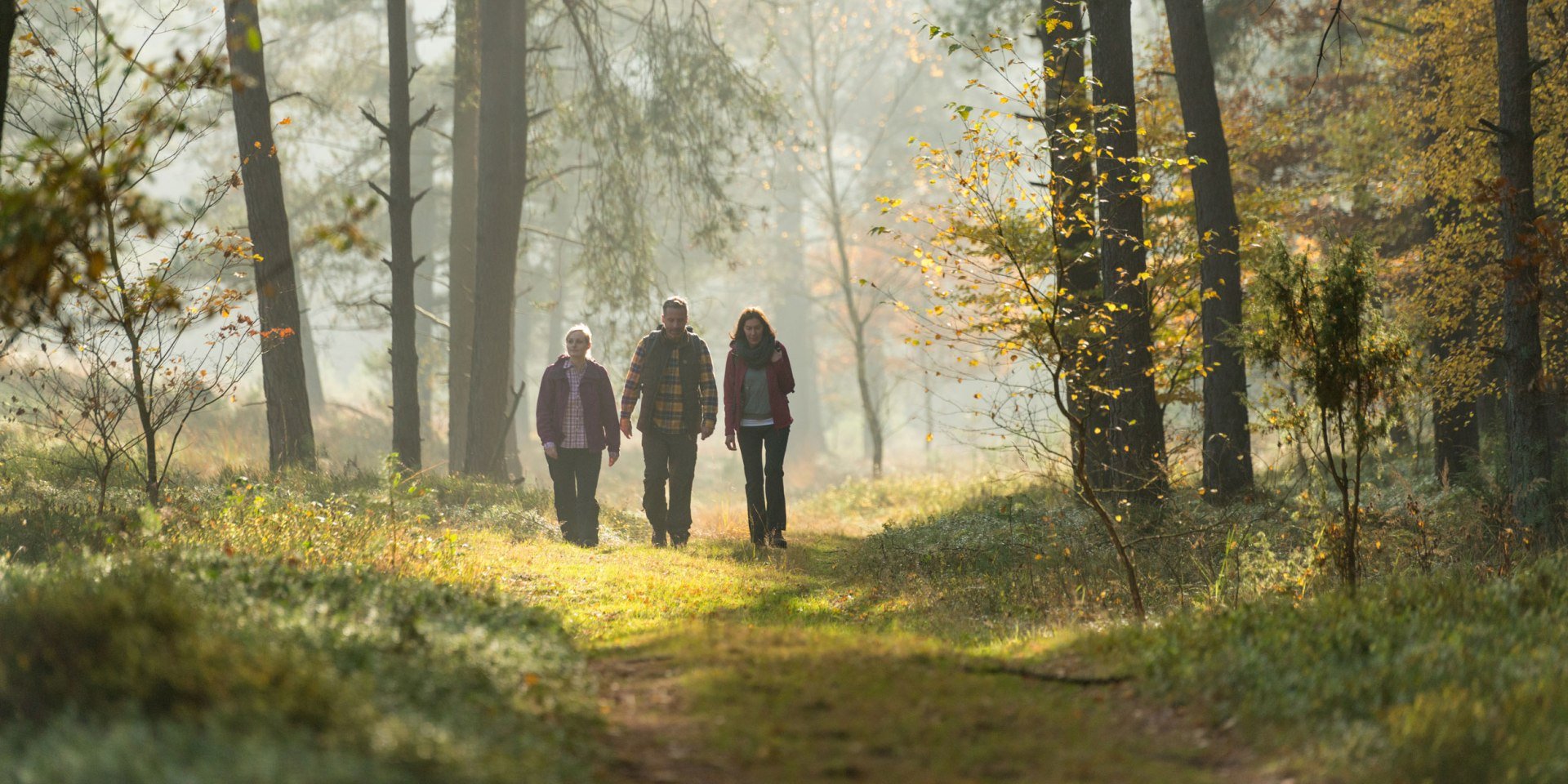 wandelen in de Tiefental NL, © Lüneburger Heide GmbH/ Dominik Ketz