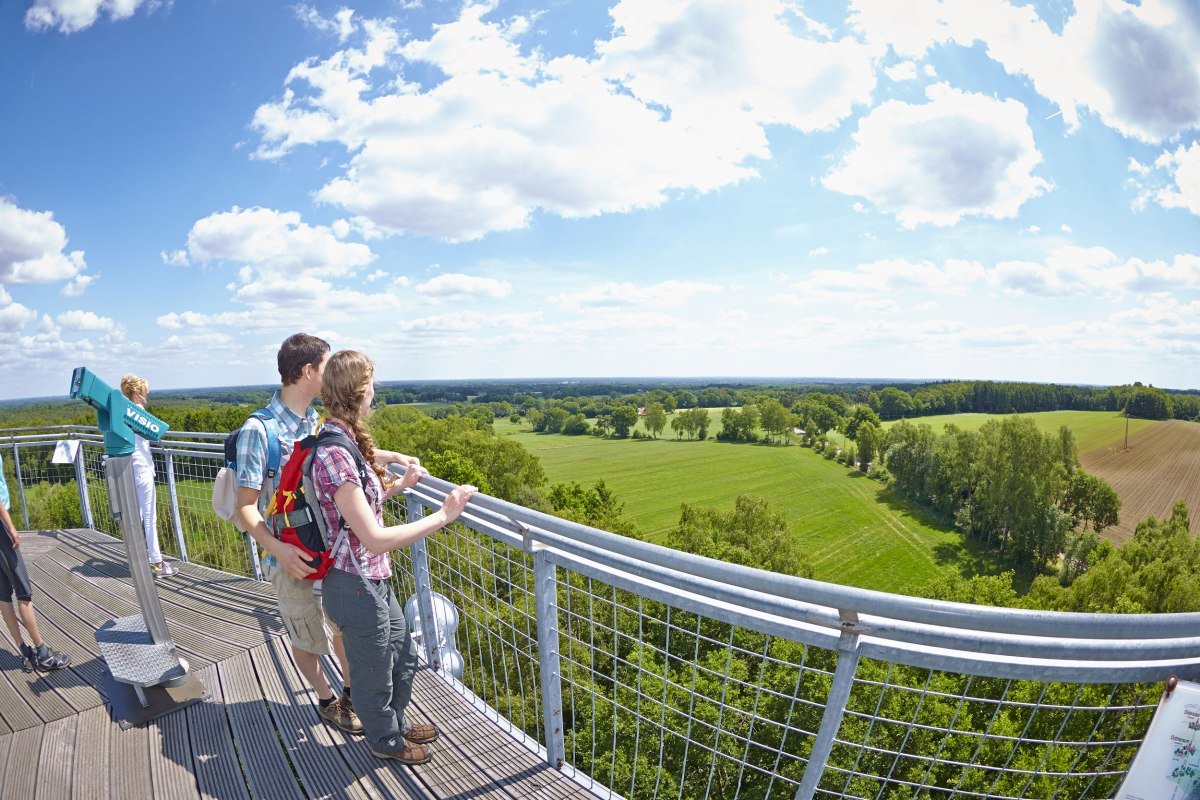 Uitzicht vanaf de uitkijktoren op de Lönsberg, © Grafschaft Bentheim Tourismus / Rudi Schubert