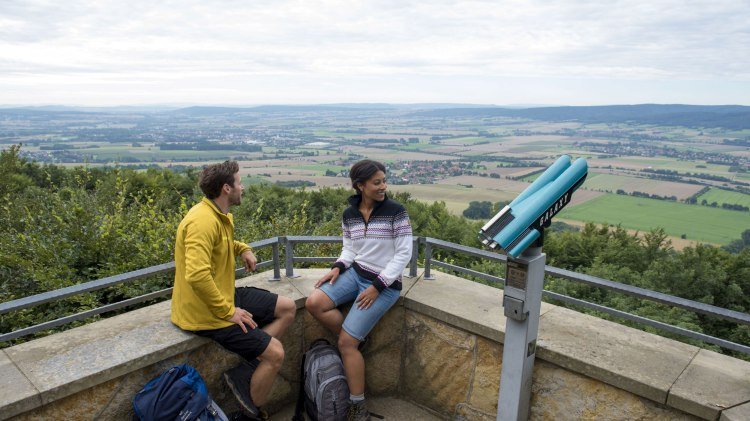 Uitzicht op de Paschenburg NL, © Touristikzentrum Westliches Weserbergland / Jens König