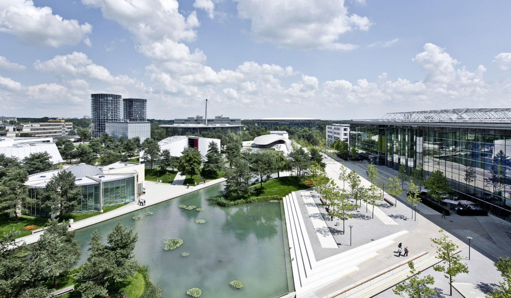 Übersicht über die Autostadt in Wolfsburg, © Autostadt/ Nils Hendrik Müller