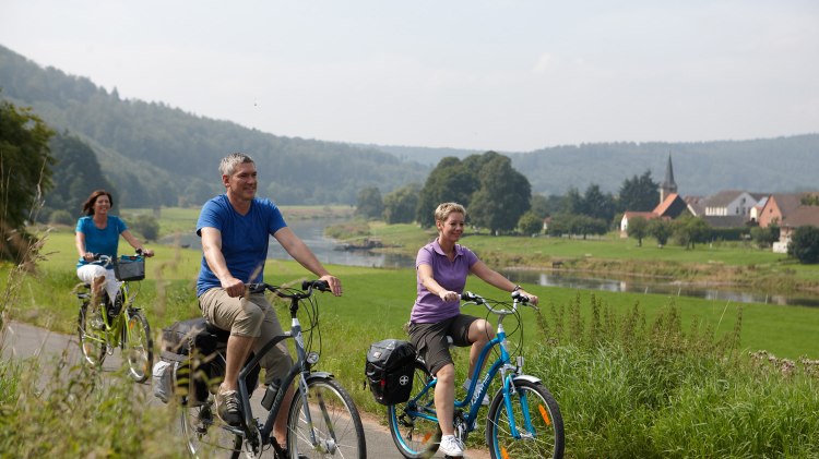 Weser-Radweg, © Weserbergland Tourismus e.V / M. Gloger