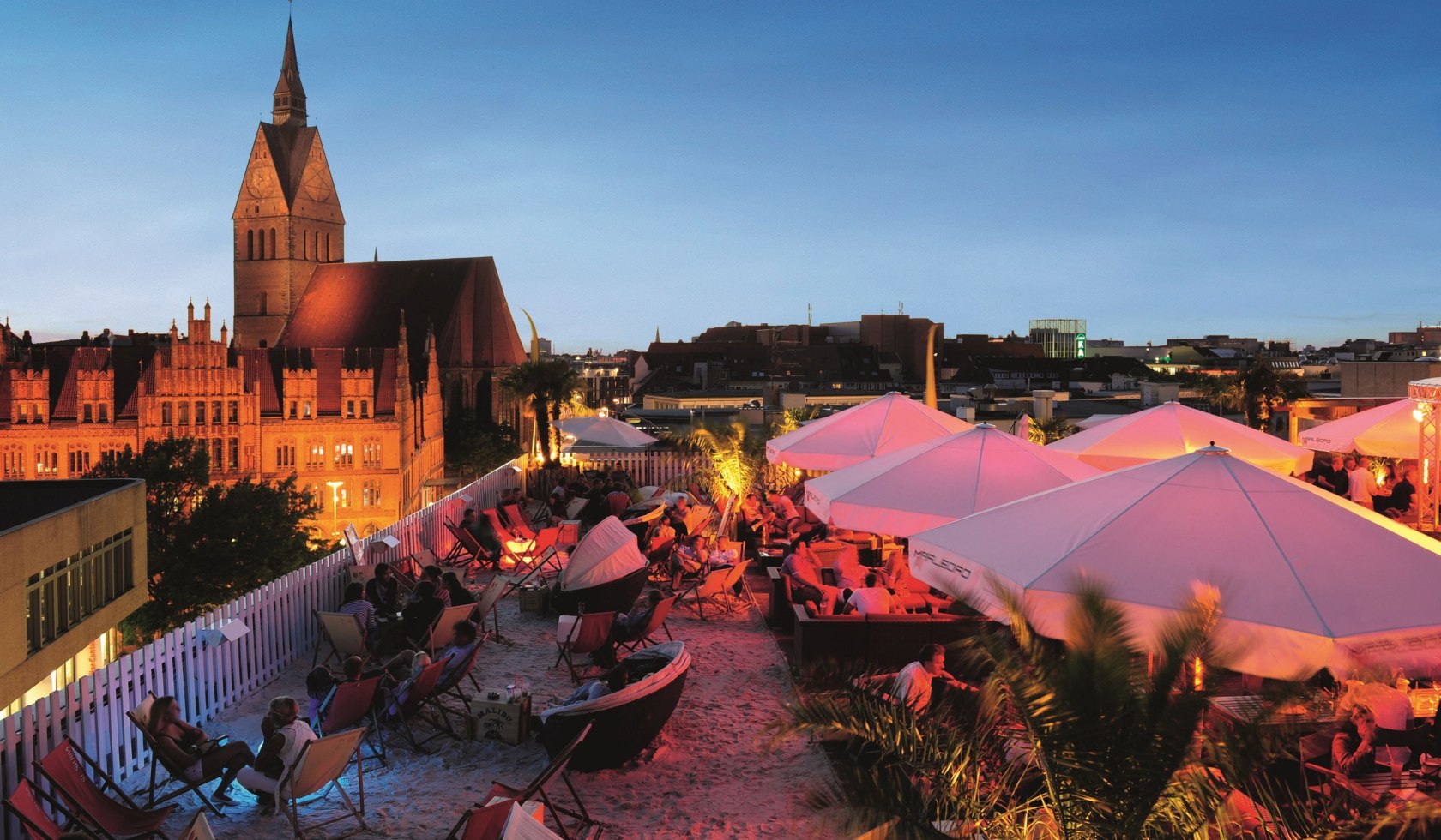 Beachbar Hannover, © Hannover Marketing & Tourismus GmbH / Martin Kirchner