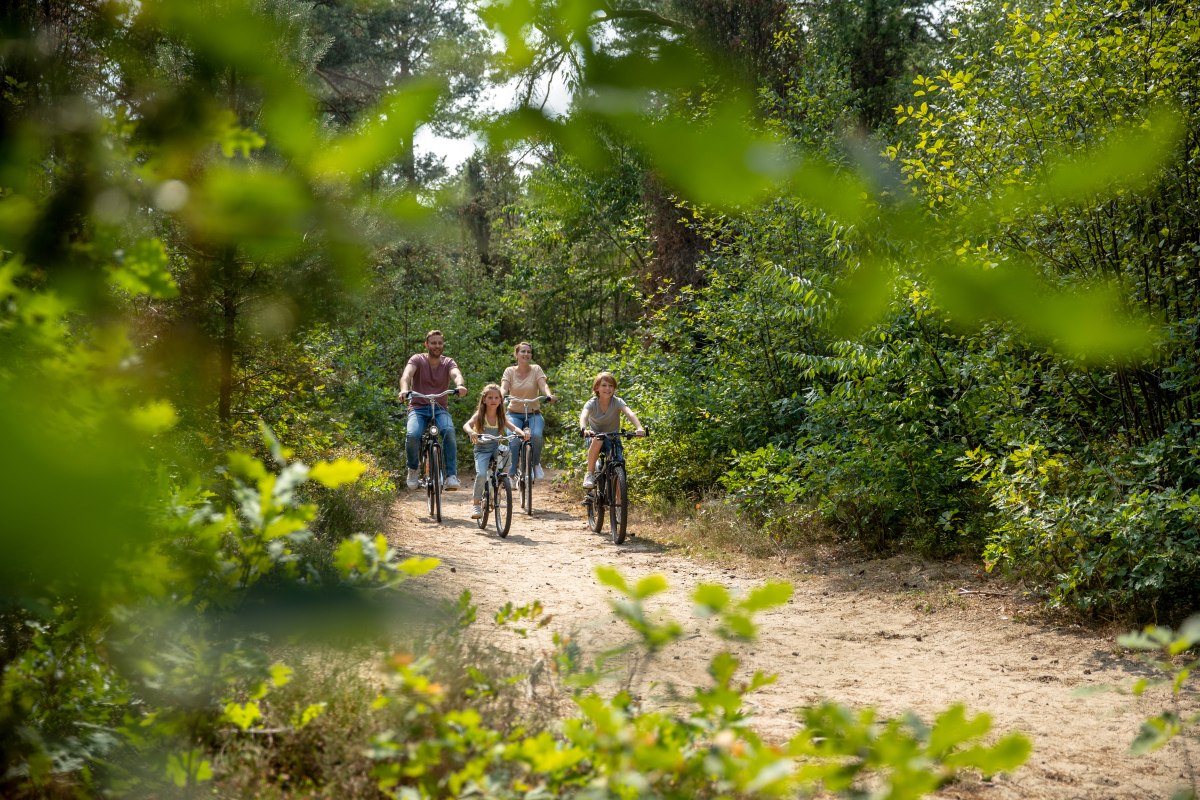 Fietstocht met de familie, © Center Parcs Fietstocht met de familie, © Center Parcs